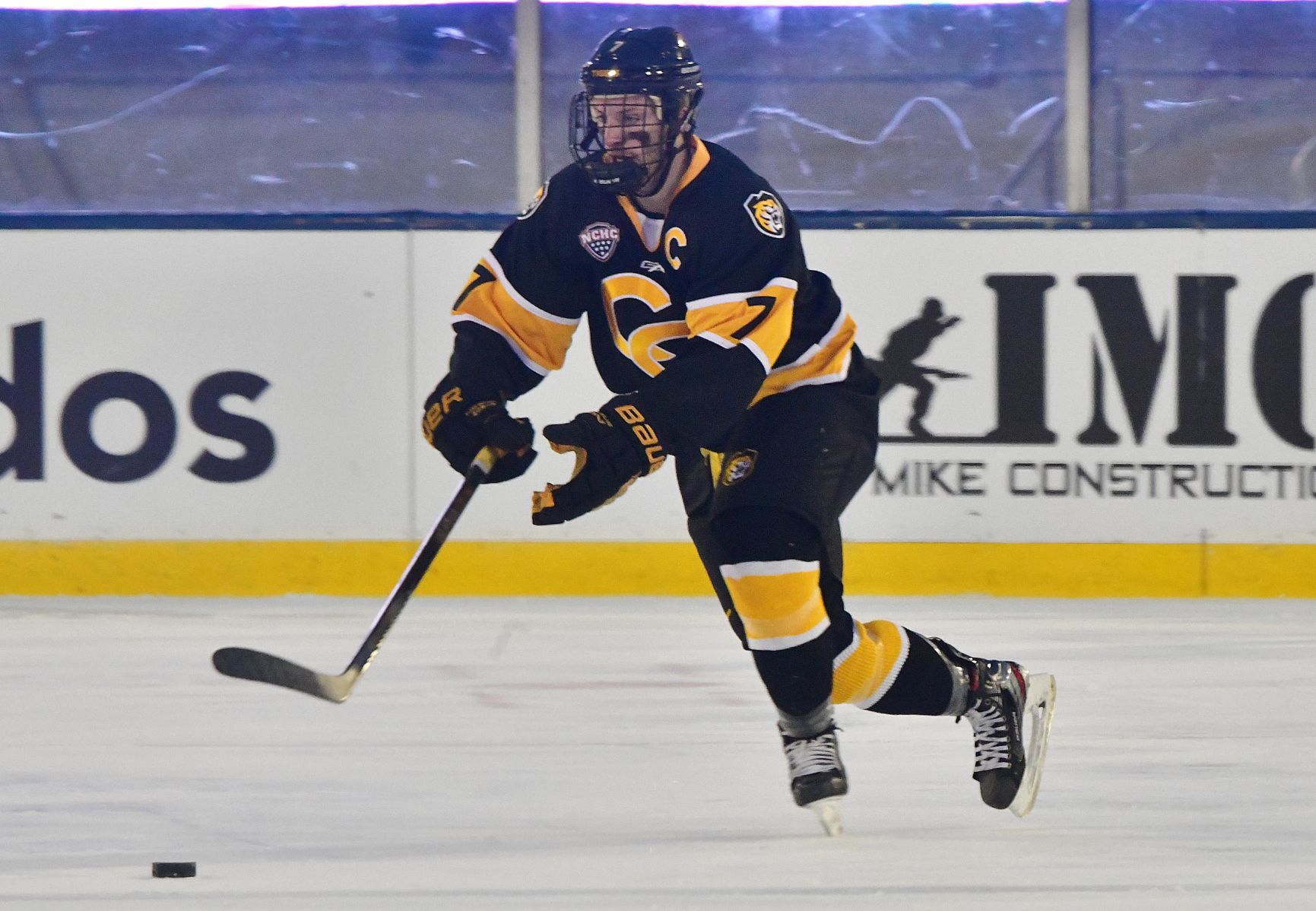 021820-s-hockey 3726.jpg